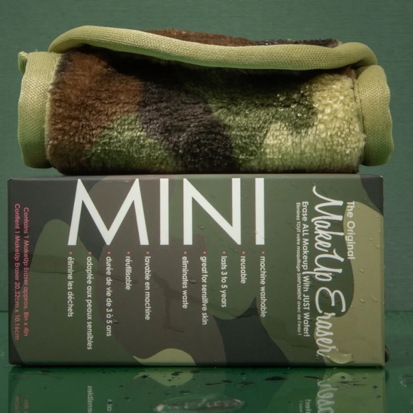 MakeUp Eraser | Accessories | New Makeup Eraser Mini Camo Cloth | Poshmark